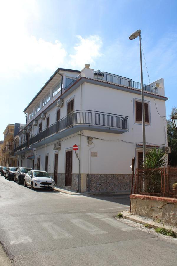 Апартаменти La Stanza Vicino Al Mare , Una Camera Da Letto E Bagno Con Balcone Vista Mare Балестрате Екстер'єр фото