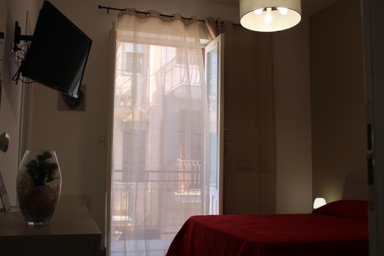 Апартаменти La Stanza Vicino Al Mare , Una Camera Da Letto E Bagno Con Balcone Vista Mare Балестрате Екстер'єр фото