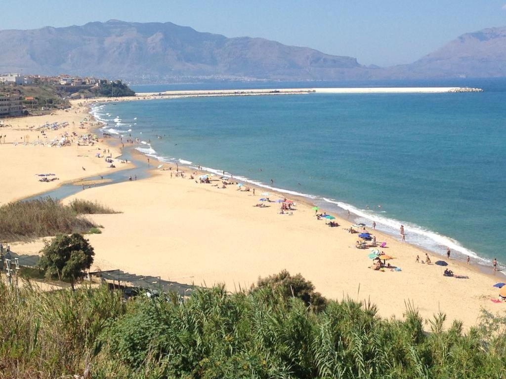 Апартаменти La Stanza Vicino Al Mare , Una Camera Da Letto E Bagno Con Balcone Vista Mare Балестрате Екстер'єр фото