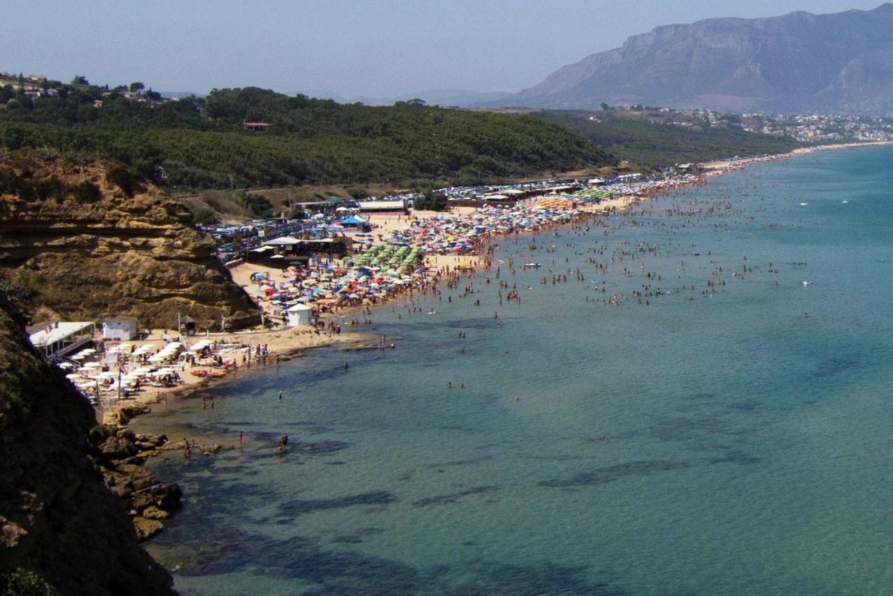 Апартаменти La Stanza Vicino Al Mare , Una Camera Da Letto E Bagno Con Balcone Vista Mare Балестрате Екстер'єр фото